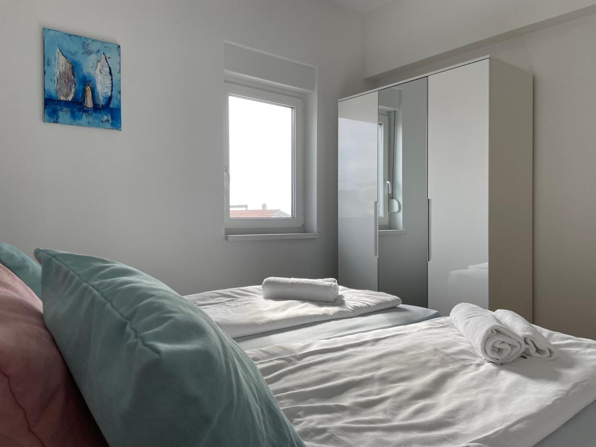 Sea View Mandre Apartment Exterior photo